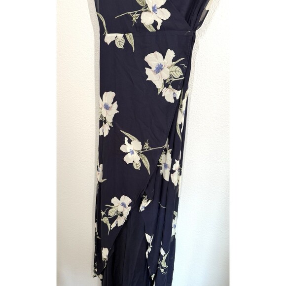 Lulus All Mine Navy Blue Floral Print High-Low Wrap Dress size M Wedding Summer - Picture 6 of 10